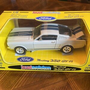 Ford Mustang Diecast Model Car, 350 GT 1965 Fastback, 1:18 Scale,Jouef Evolution
